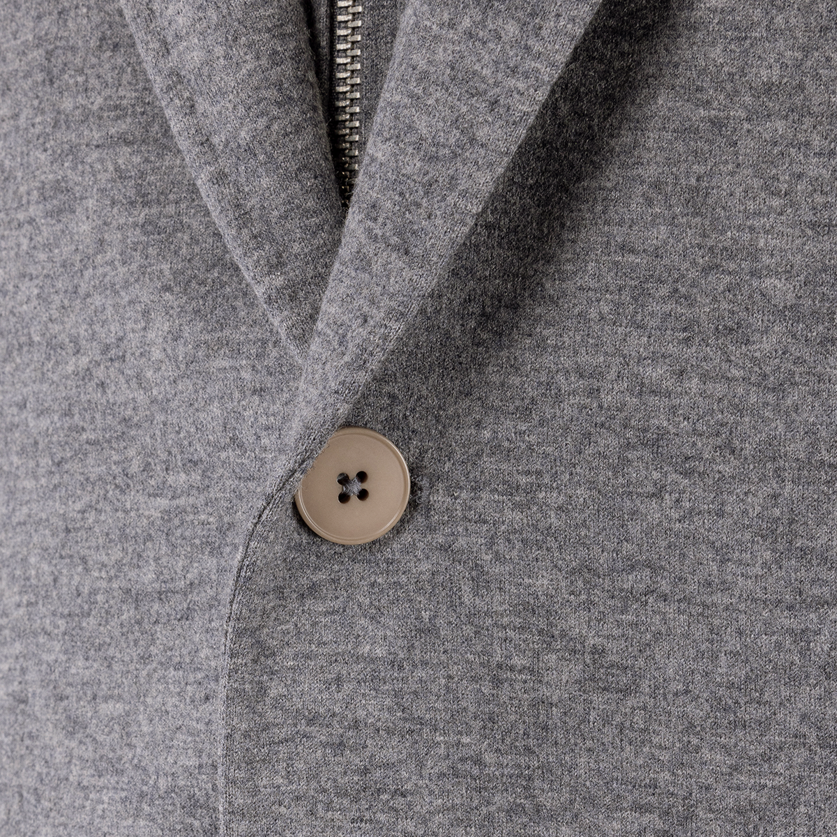 Gray Single‑Breasted Two‑Piece Suit with Detachable Hood