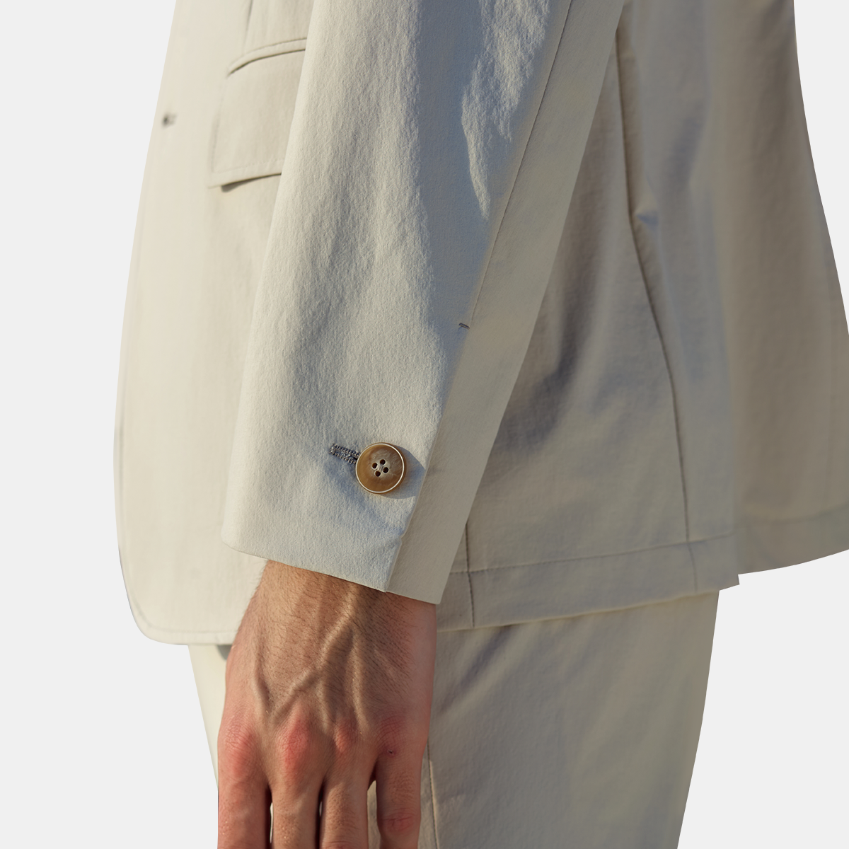 White 4‑Way‑Stretch Polyamide‑Blend Fused Sport‑Outdoor Two‑Piece Suit
