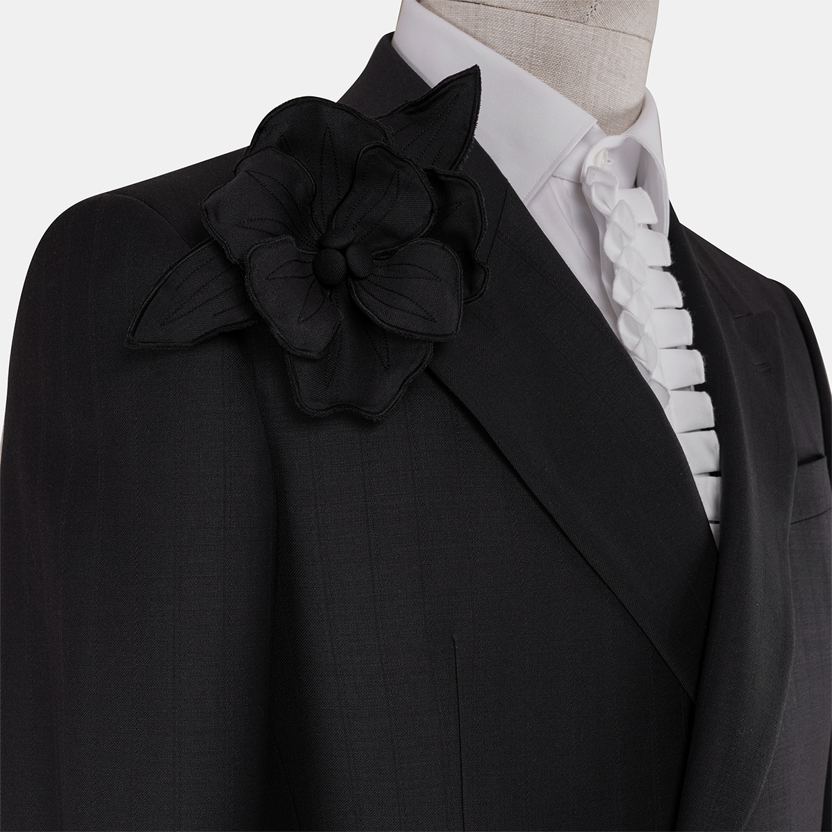 Black Wool‑Polyester‑RCF‑Elastane Half‑Canvas Double‑Breasted Two‑Piece Suit